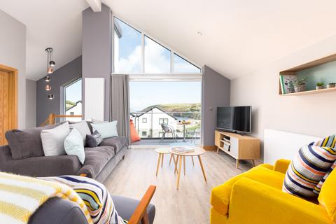 2 bedroom house for sale, Mawgan Bay View, Mawgan Porth, TR8