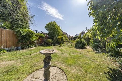 2 bedroom semi-detached house for sale, Chertsey Road, Twickenham