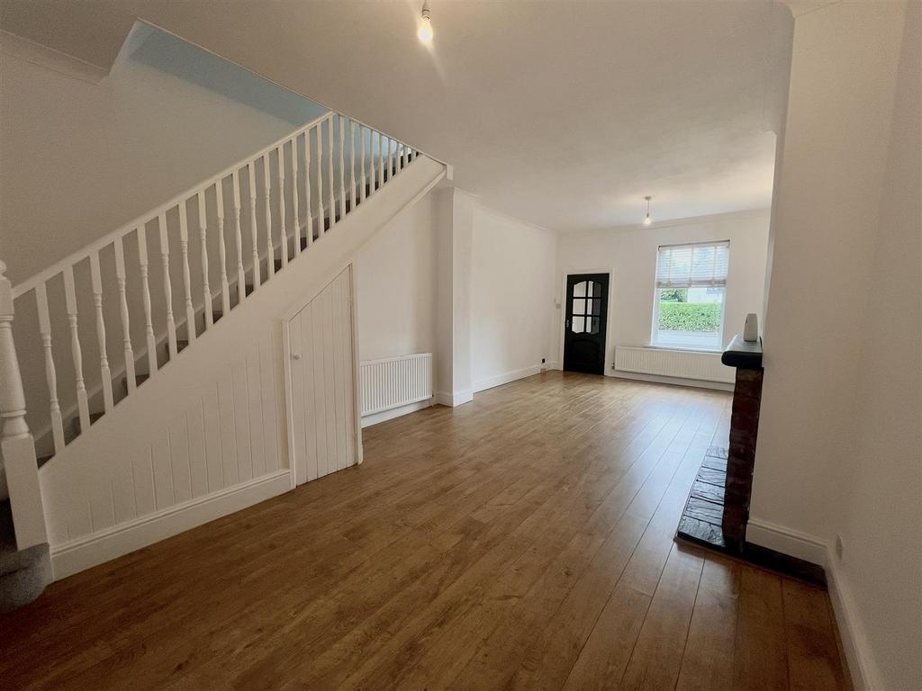 Living/dining room