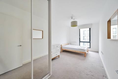 2 bedroom flat for sale, Regalia Point, Palmers Road, Bethnal Green, London, E2