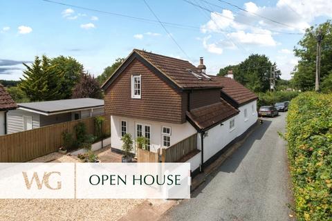 undefined, Ebford, Devon