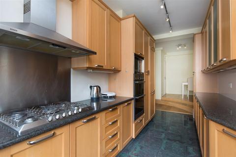 4 bedroom flat for sale, Clive Court, Maida Vale, London