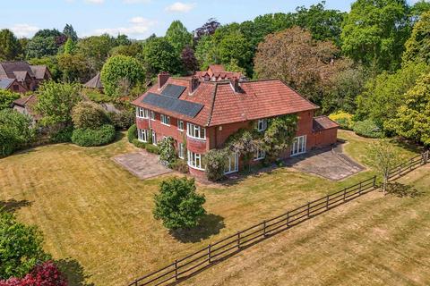 5 bedroom country house for sale, Beaulieu Road, Lyndhurst, SO43