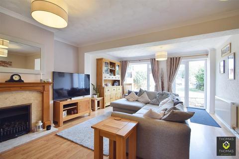 3 bedroom semi-detached house for sale, Sisson Road, Longlevens