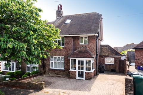 Elizabeth Avenue, Hove BN3