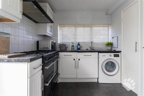 undefined, Paslowes, Basildon SS16