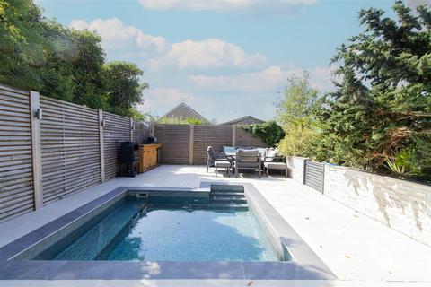 undefined, Purleigh Close, Basildon SS13