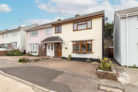 Beeleigh Cross, Basildon SS14