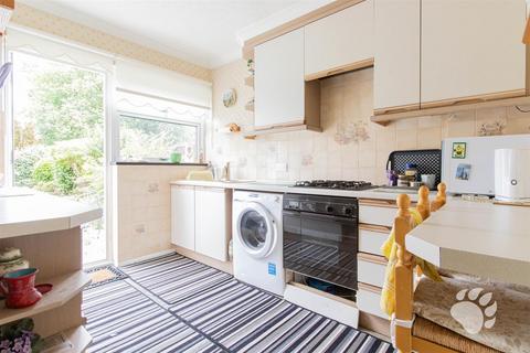 3 bedroom end of terrace house for sale, Salesbury Drive, Billericay CM11
