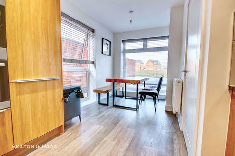 undefined, Wren Way, Daventry NN11