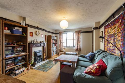 8 Blue Bell Close, Inkersall, Chesterfield, S43 3GE