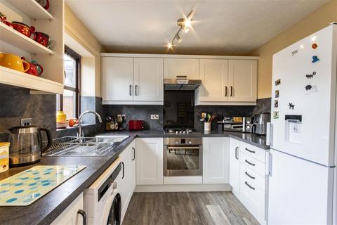 8 Blue Bell Close, Inkersall, Chesterfield, S43 3GE