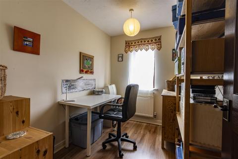 8 Blue Bell Close, Inkersall, Chesterfield, S43 3GE