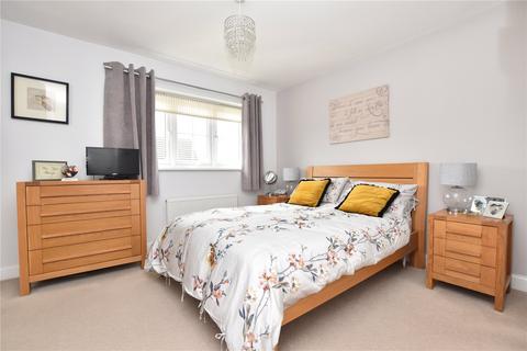 27 Astell Way, Morley, Leeds, LS27 0FL