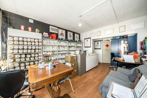 undefined, Gray's Inn Road, London WC1X