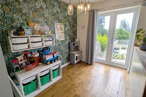 2 bedroom end of terrace house for sale, Claremount Road, Halifax HX3
