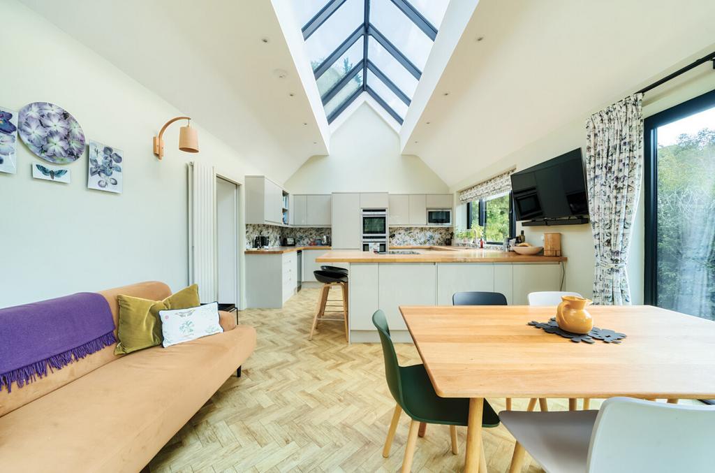 1335265 32 689255...