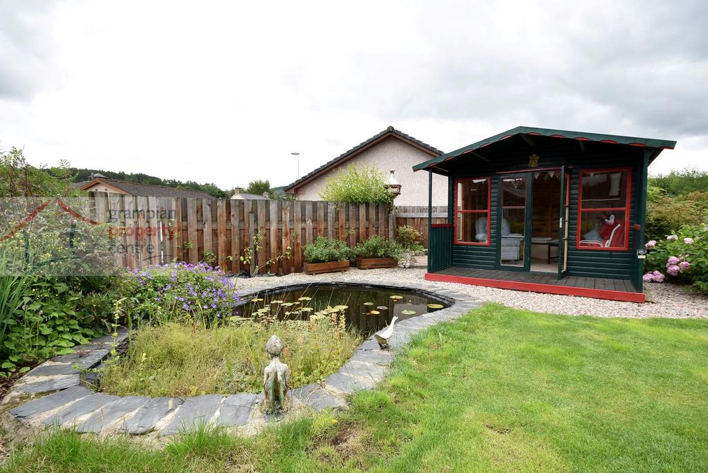 Garden 2 .JPG
