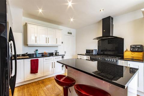 3 bedroom detached house for sale, Lansdowne Avenue, Newbold, Chesterfield