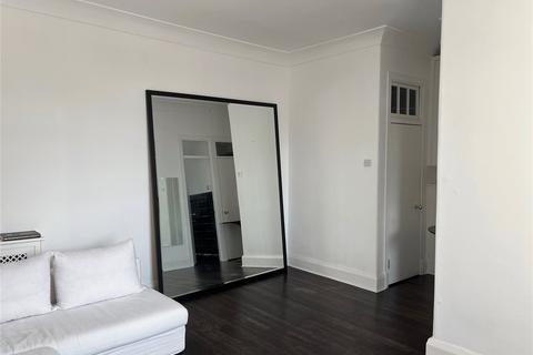 1 bedroom apartment for sale, Ormonde Terrace, St John's Wood, London, NW8