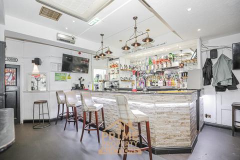 Pub for sale, 31 Campbell Street, Hamilton ML3