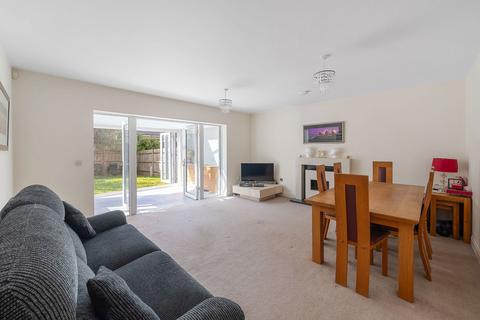 9 Elder Close, Epsom Downs, Epsom, KT17 3DD