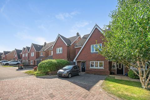 9 Elder Close, Epsom Downs, Epsom, KT17 3DD