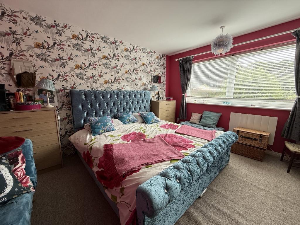 Front Double Bedroom 1