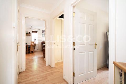 undefined, Seaton Square, Mill Hill, London, NW7