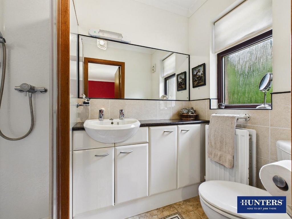 Master En-Suite