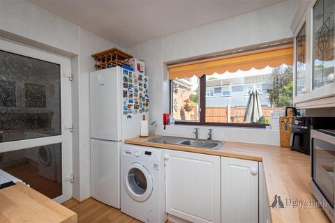 2 bedroom semi-detached bungalow for sale, Marshall Road, Cropwell Bishop, Nottinghamshire