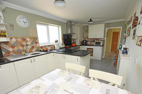 4 bedroom detached bungalow for sale, Strathmore Road, Bournemouth