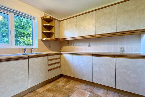 2 bedroom flat for sale, Chevin Court New Zealand Lane, Belper DE56