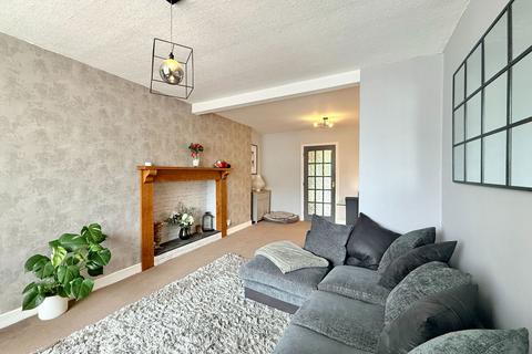 3 bedroom terraced house for sale, Shalford Road, Solihull