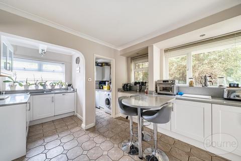 6 bedroom detached house for sale, Hillary Road, Farnham, Surrey, GU9