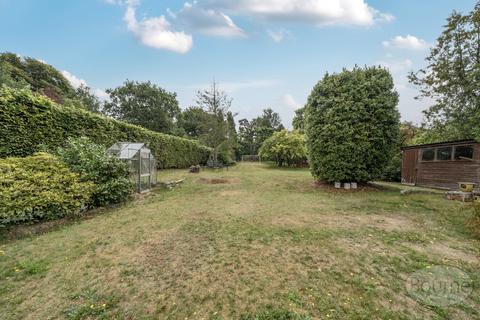 6 bedroom detached house for sale, Hillary Road, Farnham, Surrey, GU9