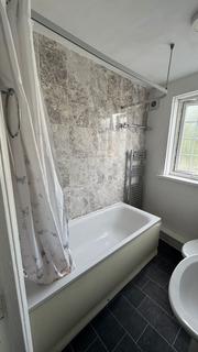 undefined, Hewett Road, Dagenham, RM8