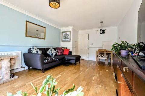 29 Sutherland Close, Whitehill, Bordon, GU35 9RE