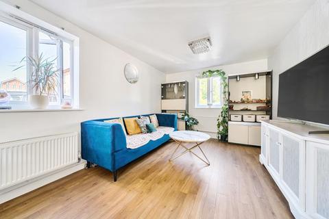 undefined, Newbury,  Berkshire,  RG14