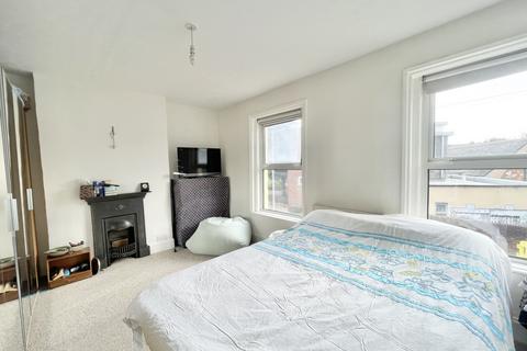 29 Union Street, Exeter, EX2 9BB