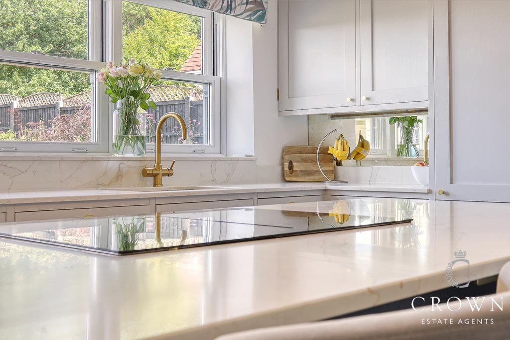 Kitchen Island Area