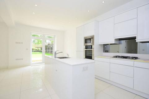 undefined, Alexandra Grove, North Finchley, London, N12