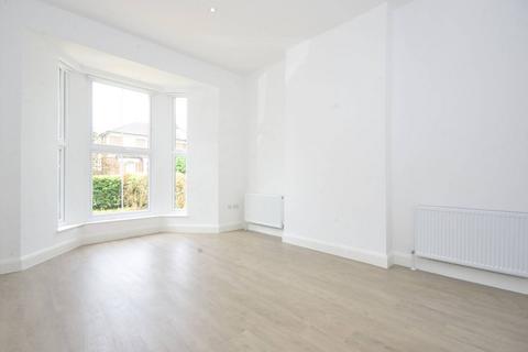 undefined, Alexandra Grove, North Finchley, London, N12