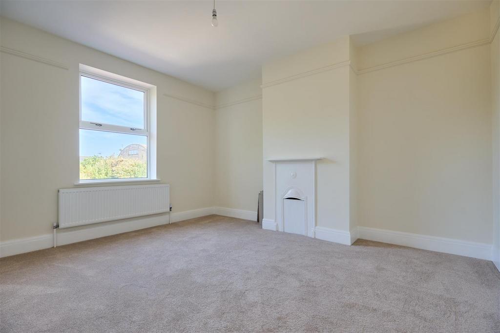 High Bank, Station Road 20.jpg