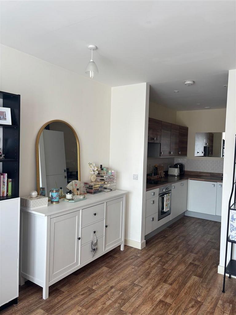 Lounge/Kitchen