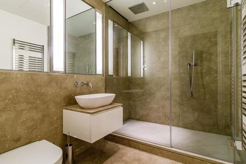 3 bedroom flat to rent, Duke Street, London