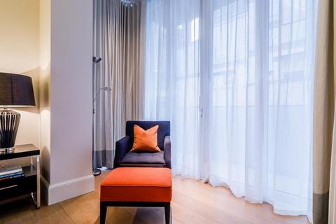 3 bedroom flat to rent, Duke Street, London