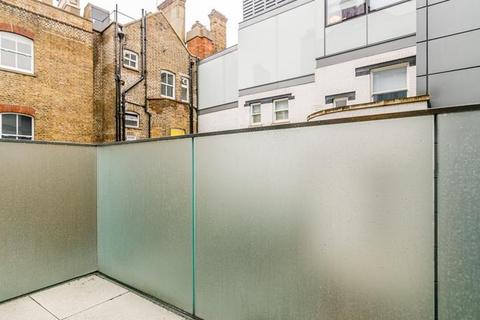 3 bedroom flat to rent, Duke Street, London