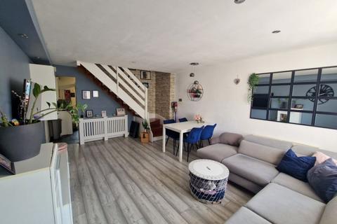 2 bedroom terraced house for sale, Hollymount Close, Exmouth, Devon, EX8 5PQ