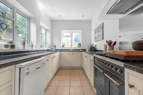 3 bedroom semi-detached house for sale, Great West Road, Isleworth TW7